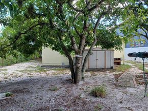 163 SW 4th St, Deerfield Beach FL 33441