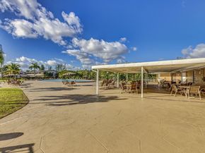 114 Somerset F, West Palm Beach FL 33417