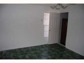901 SW 78th Ave, North Lauderdale FL 33068