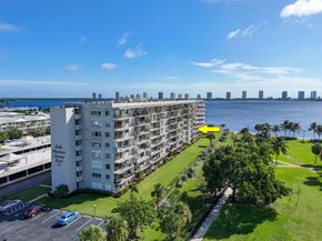 801 Lake Shore Drive 310, Lake Park FL 33403