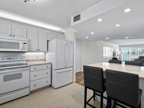 801 Lake Shore Drive 310, Lake Park FL 33403