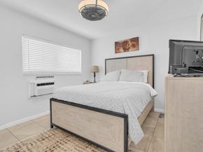 301 E Mcnab Road 103, Pompano Beach FL 33060