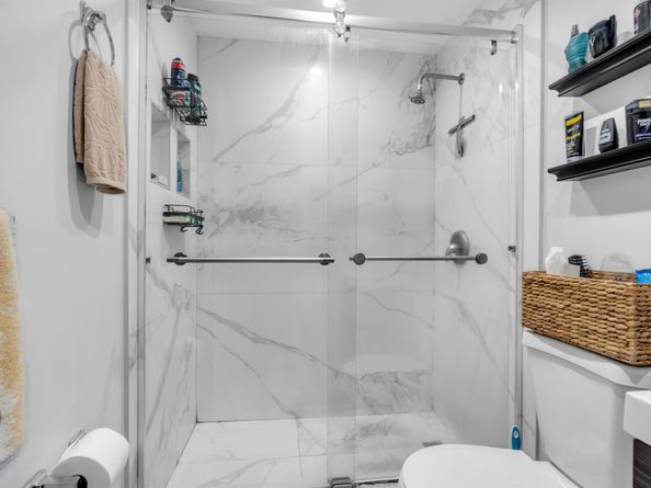 301 E Mcnab Road 103, Pompano Beach FL 33060