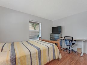 610 NW 207th Avenue, Pembroke Pines FL 33029