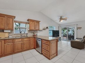 610 NW 207th Avenue, Pembroke Pines FL 33029