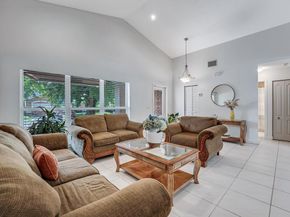610 NW 207th Avenue, Pembroke Pines FL 33029