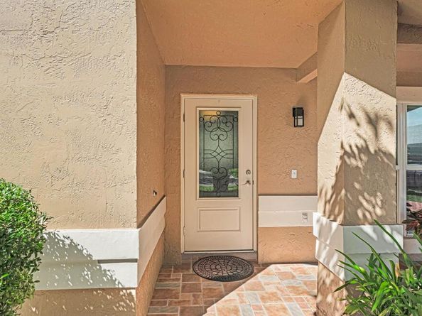 610 NW 207th Avenue, Pembroke Pines FL 33029