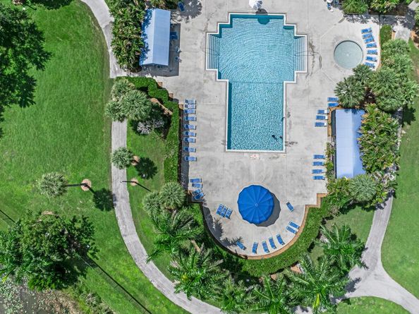 610 NW 207th Avenue, Pembroke Pines FL 33029
