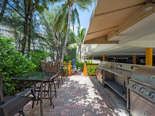 3540 S Ocean Boulevard 908, South Palm Beach FL 33480