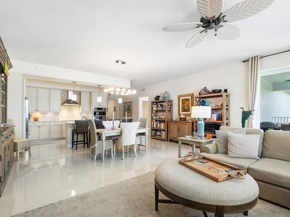 944 Bay Colony Drive S, Juno Beach FL 33408