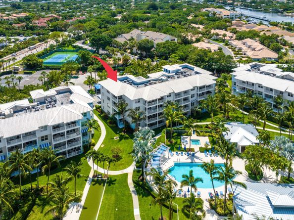 944 Bay Colony Drive S, Juno Beach FL 33408