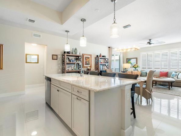 944 Bay Colony Drive S, Juno Beach FL 33408