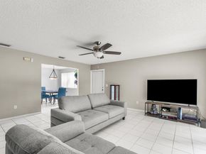 134 Weybridge Circle B, Royal Palm Beach FL 33411