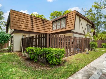 134 Weybridge Circle
