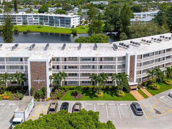 3028 Cambridge B 3028, Deerfield Beach FL 33442