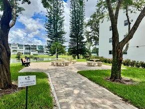3028 Cambridge B 3028, Deerfield Beach FL 33442
