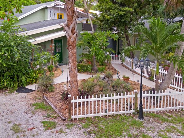 2091 SW 30th Ter, Fort Lauderdale FL 33312