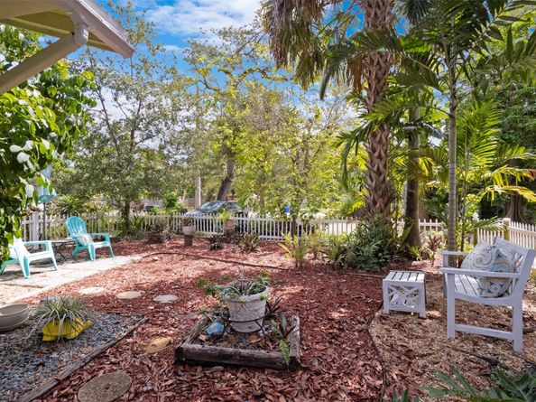 2091 SW 30th Ter, Fort Lauderdale FL 33312