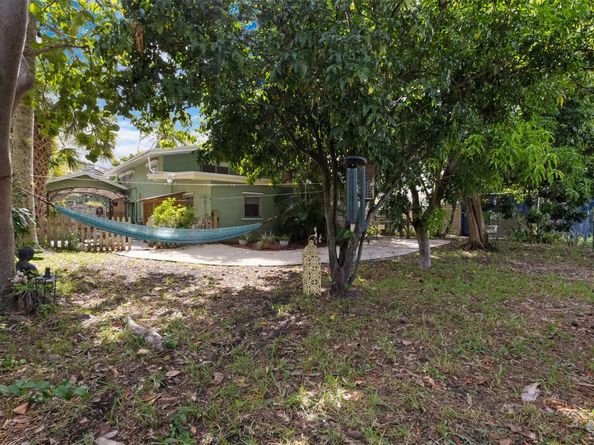 2091 SW 30th Ter, Fort Lauderdale FL 33312
