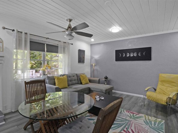 2091 SW 30th Ter, Fort Lauderdale FL 33312