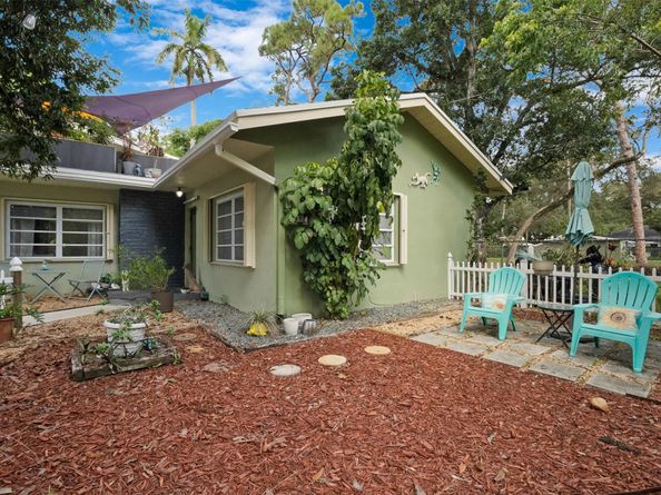 2091 SW 30th Ter, Fort Lauderdale FL 33312
