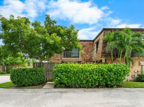 76 Lake Arbor Drive, Palm Springs FL 33461