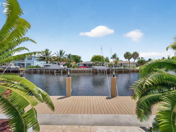 990 SE 7th Ave, Pompano Beach FL 33060