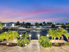 990 SE 7th Ave, Pompano Beach FL 33060