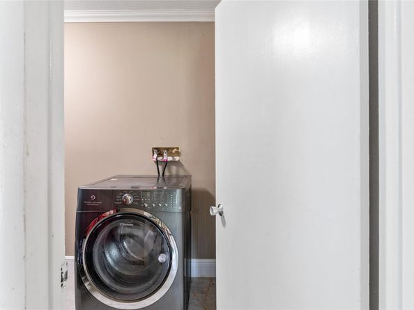 400 NE 143th, North Miami FL 33161