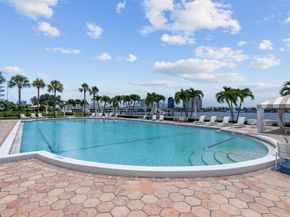 150 Bradley Place 112, Palm Beach FL 33480