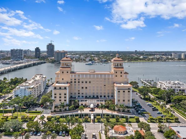 150 Bradley Place 112, Palm Beach FL 33480