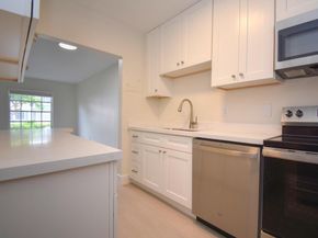 2220 NE 68th St 1007, Fort Lauderdale FL 33308