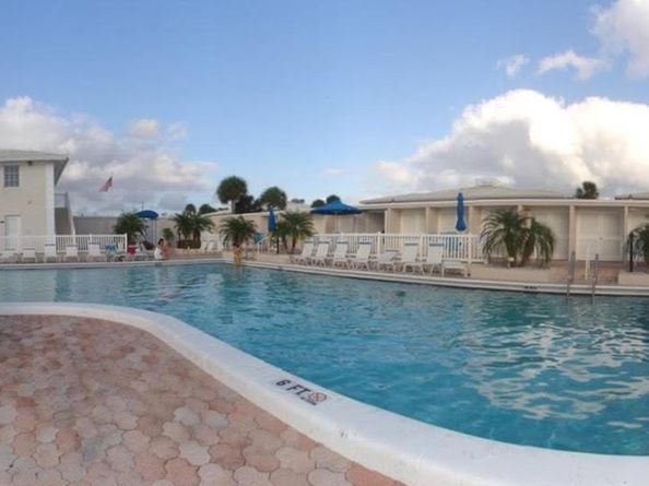 2220 NE 68th St 1007, Fort Lauderdale FL 33308