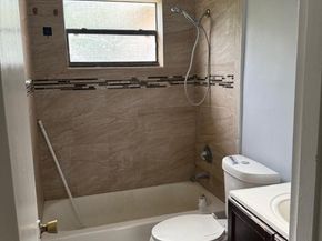 2401 Largo Dr, Miramar FL 33023