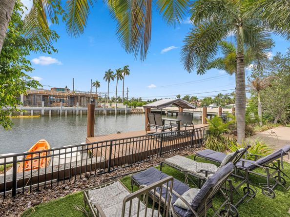 2300 Castilla Isle, Fort Lauderdale FL 33301