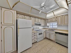 681 S Hollybrook Drive 302, Pembroke Pines FL 33025