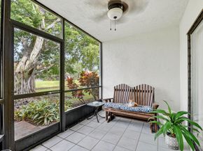 801 Harbour Pointe Way, Greenacres FL 33413