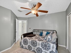 801 Harbour Pointe Way, Greenacres FL 33413