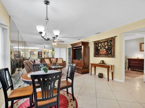 801 Harbour Pointe Way, Greenacres FL 33413
