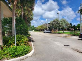 Undisclosed Address #FX-10528093, Plantation FL 33317