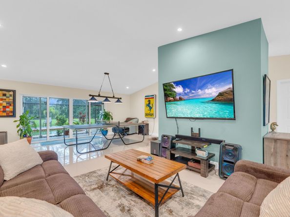 22057 Woodset Way, Boca Raton FL 33428
