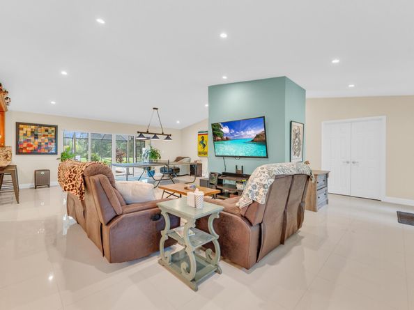 22057 Woodset Way, Boca Raton FL 33428