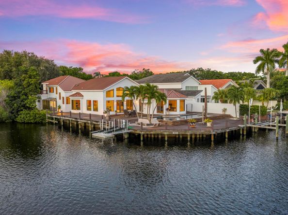 2667 Marseilles Drive, Palm Beach Gardens FL 33410