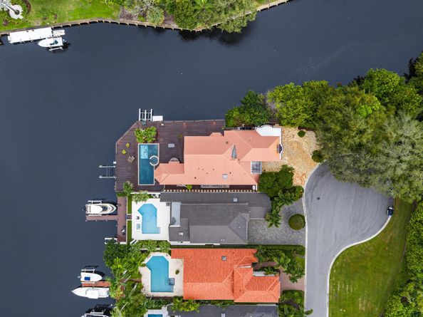 2667 Marseilles Drive, Palm Beach Gardens FL 33410