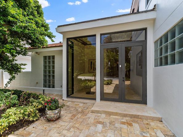 2667 Marseilles Drive, Palm Beach Gardens FL 33410