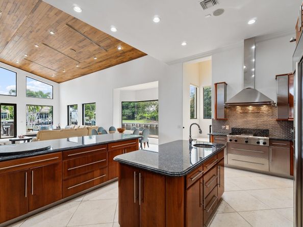 2667 Marseilles Drive, Palm Beach Gardens FL 33410