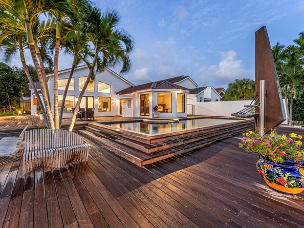 2667 Marseilles Drive, Palm Beach Gardens FL 33410