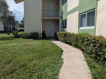 4133 NW 88th Ave
