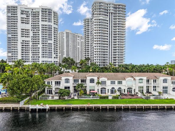 21205 NE 38th Ave 66, Aventura FL 33180