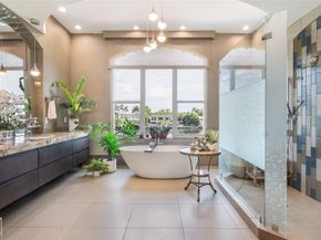 21205 NE 38th Ave 66, Aventura FL 33180